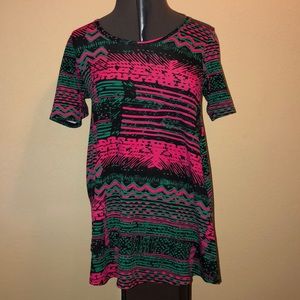 Lula roe pattern long top